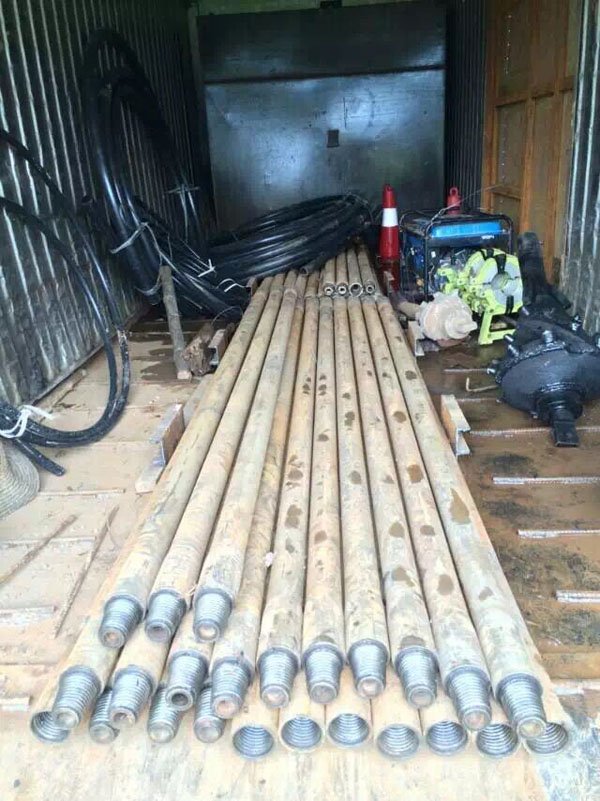 江西地质工程集团电力及给水拉管工程