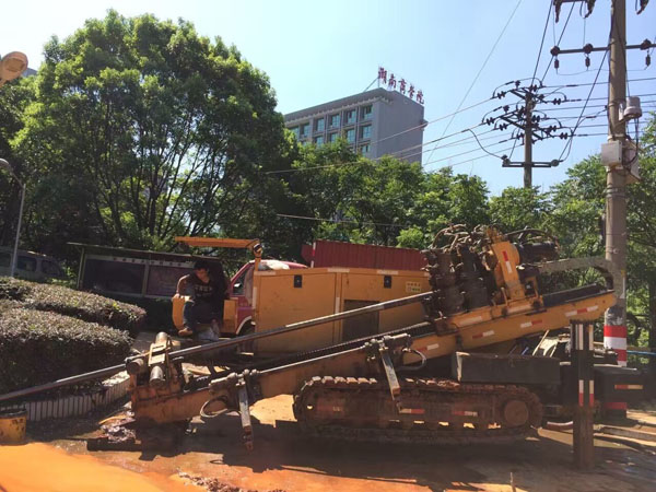 湖南商学院5孔Ф160mm 电力拉管工程