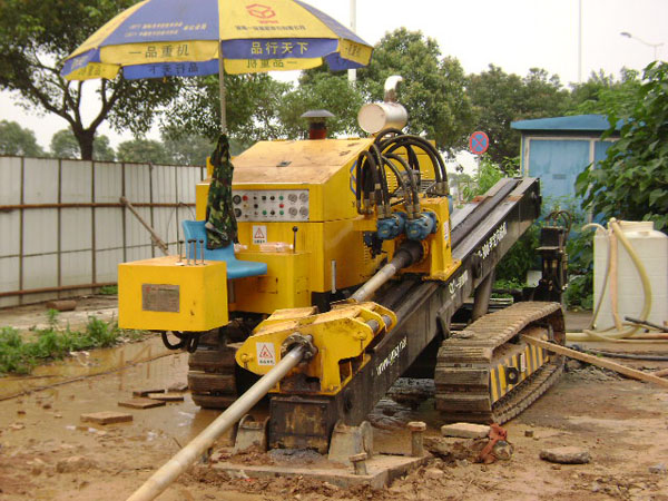 湖南大学天马公寓16孔Ф160mm 电力拉管工程