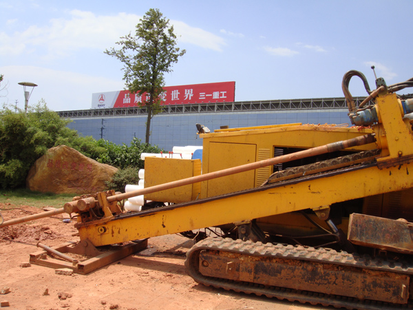 三一重工总部电力拉管施工