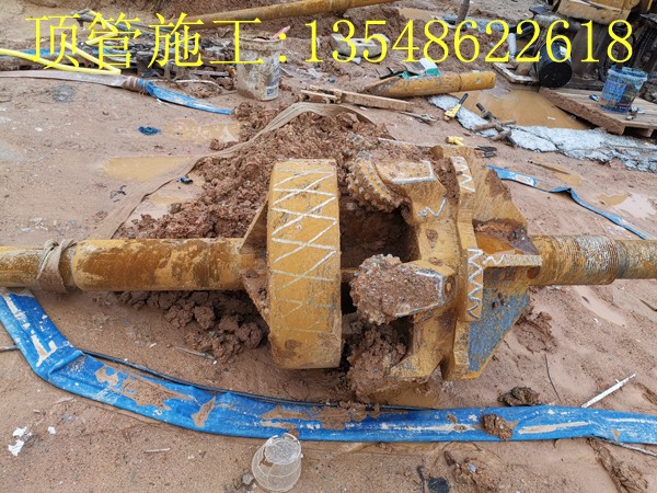 益阳经开区Ф800 mm 排水拉管工程