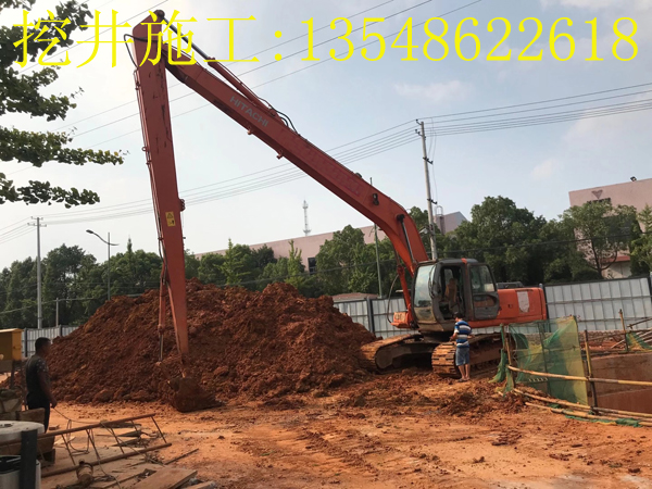 黄兴镇Ф10米顶管工作井